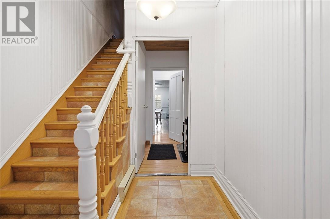75 Wellington Street - 27