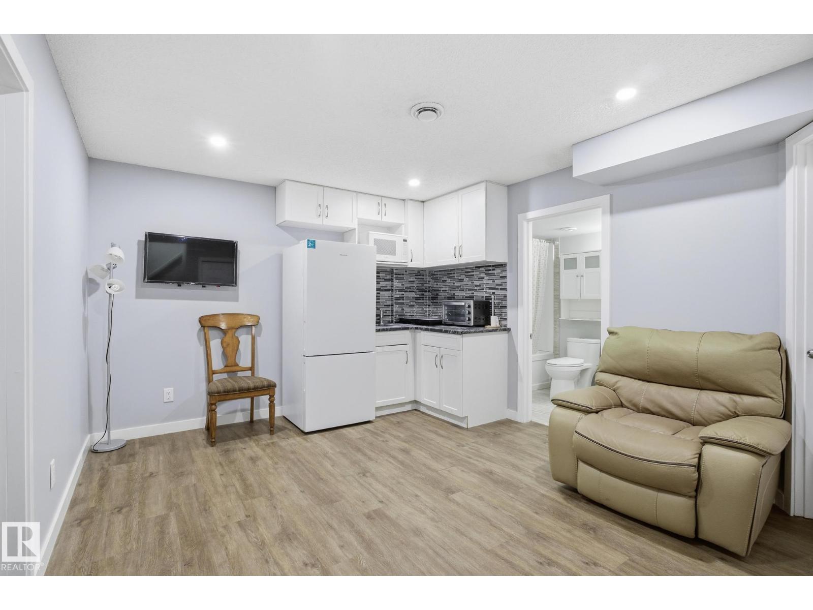 893 Ebbers CR NW NW, Edmonton