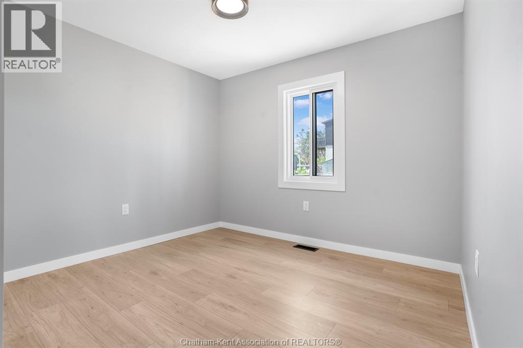 7 OXLEY DRIVE, Chatham, Ontario, N7L2K5 — Photo 21