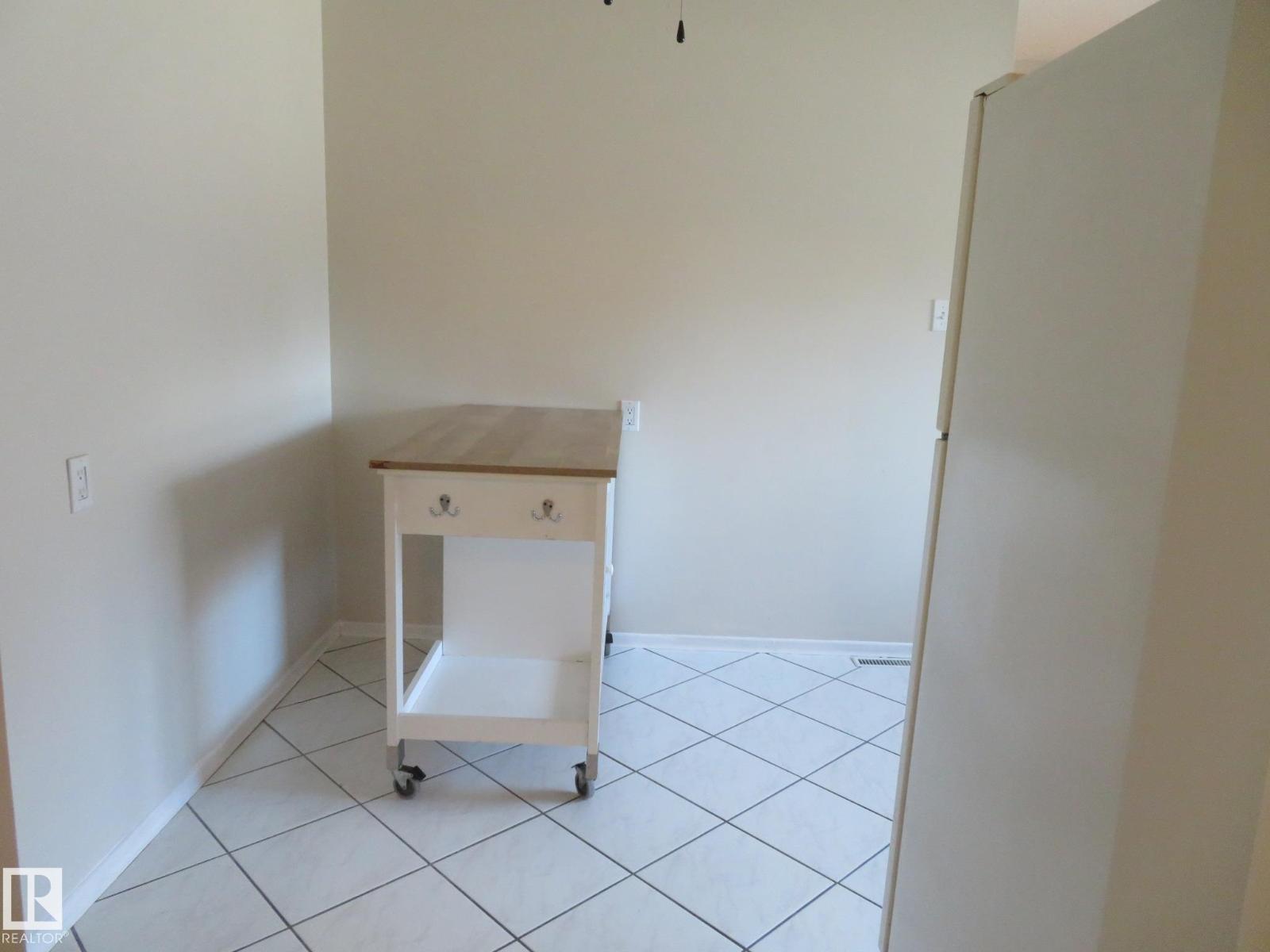 11423 50 AV NW, Edmonton