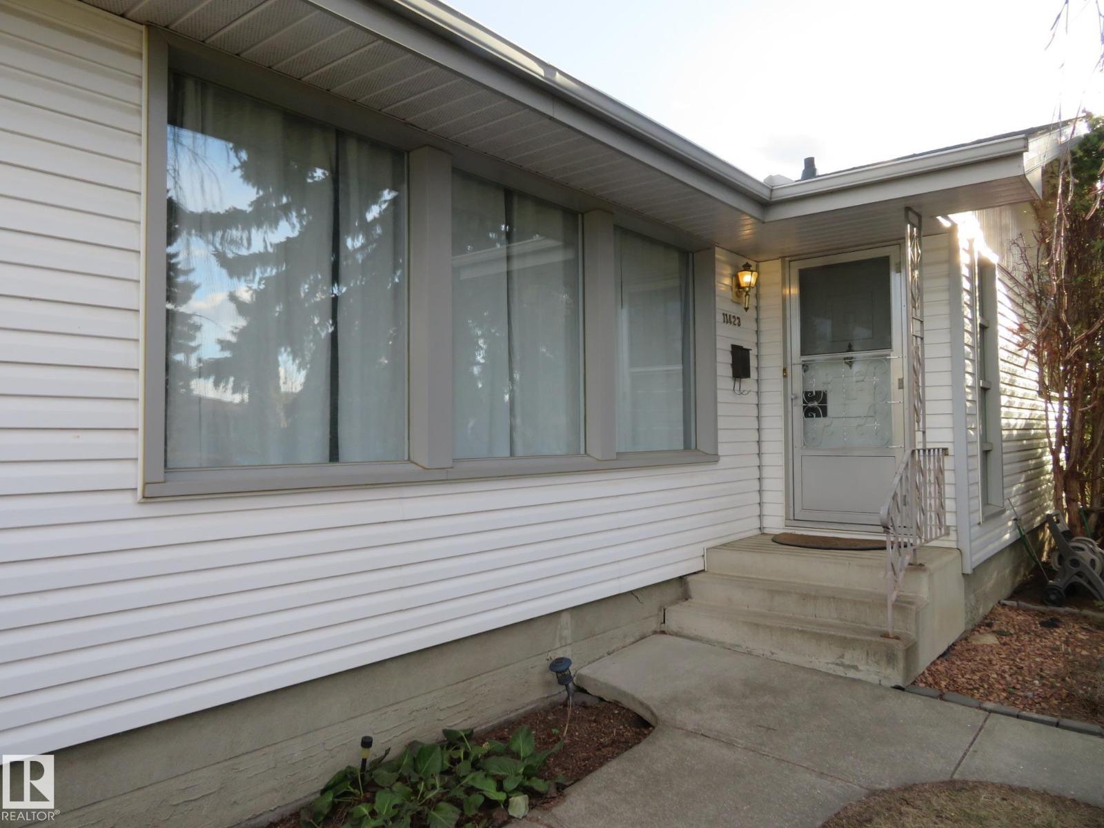 11423 50 AV NW, Edmonton