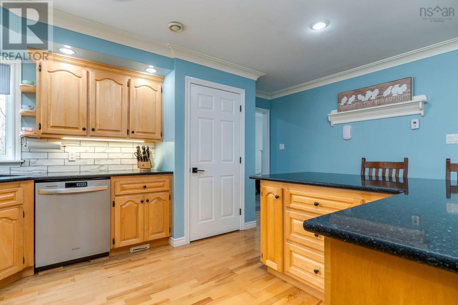 4 Linden Court - 15