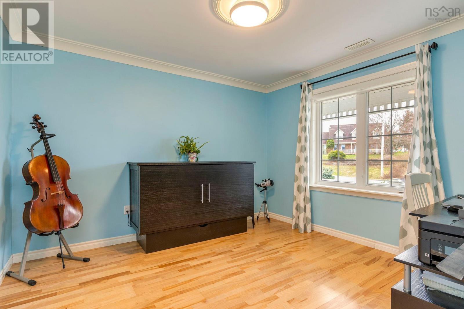 4 Linden Court - 8