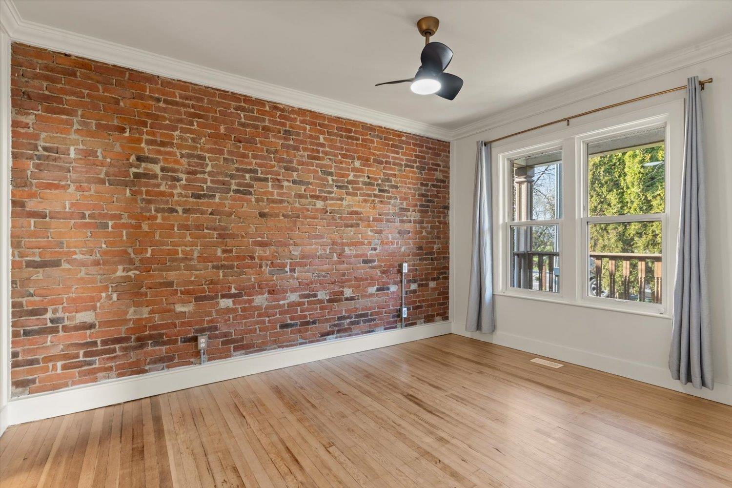 1 Bed, 1 Bath House for Sale in Abbotsford – 34758 CLAYBURN ROAD, Abbotsford - Image 13