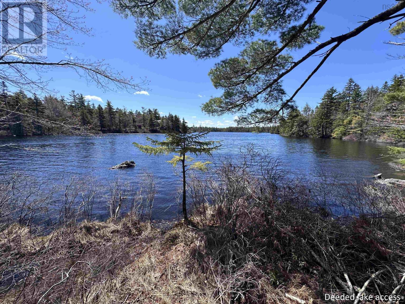 Property 23 of 27 of 28 Hummingbird Lane