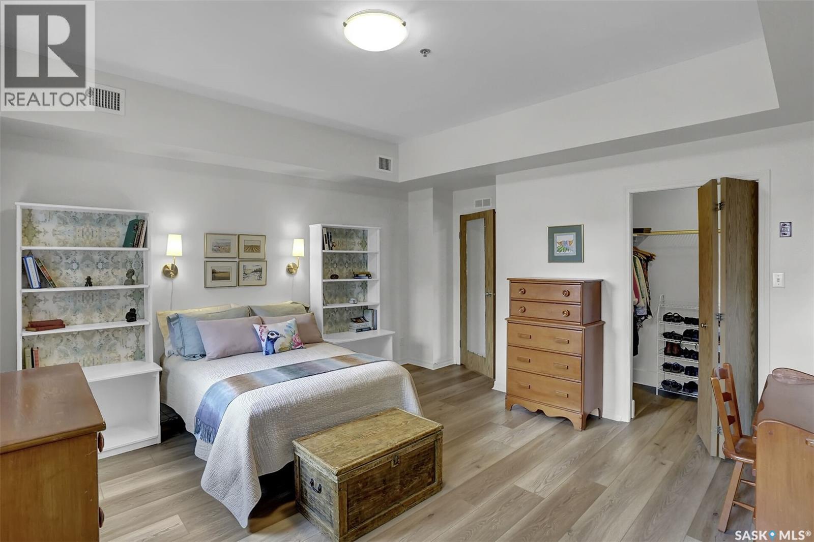 #204 1839 Scarth STREET - 25