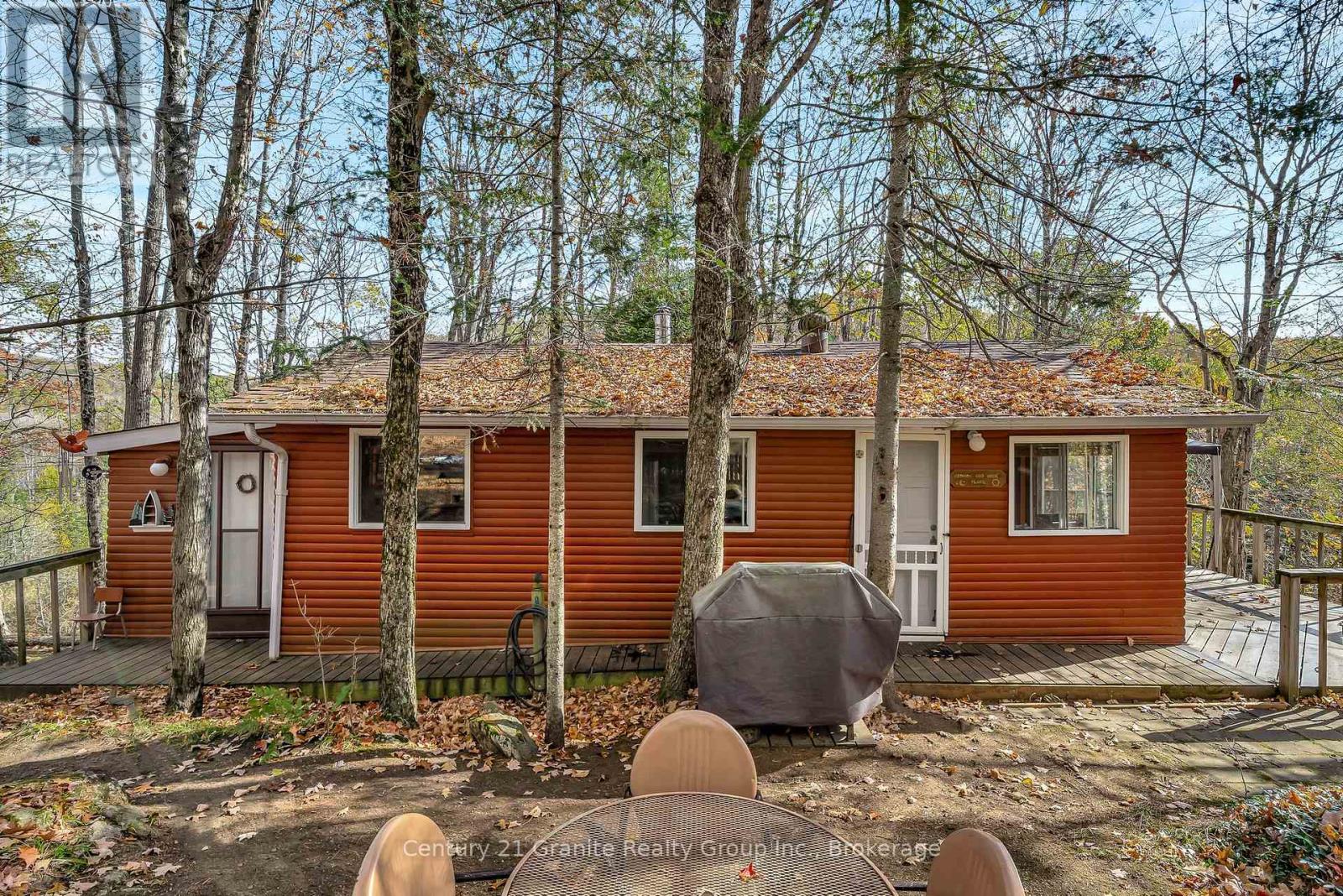 1081 CINNAMON LANE - 8