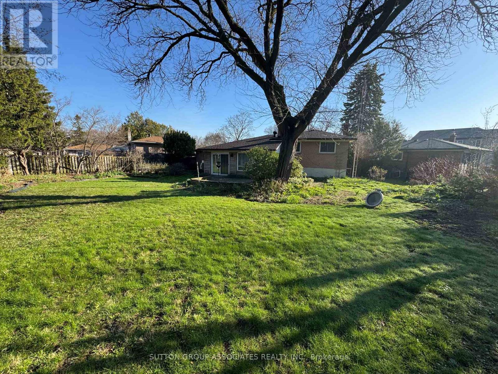11 CASTOR CRESCENT - 31