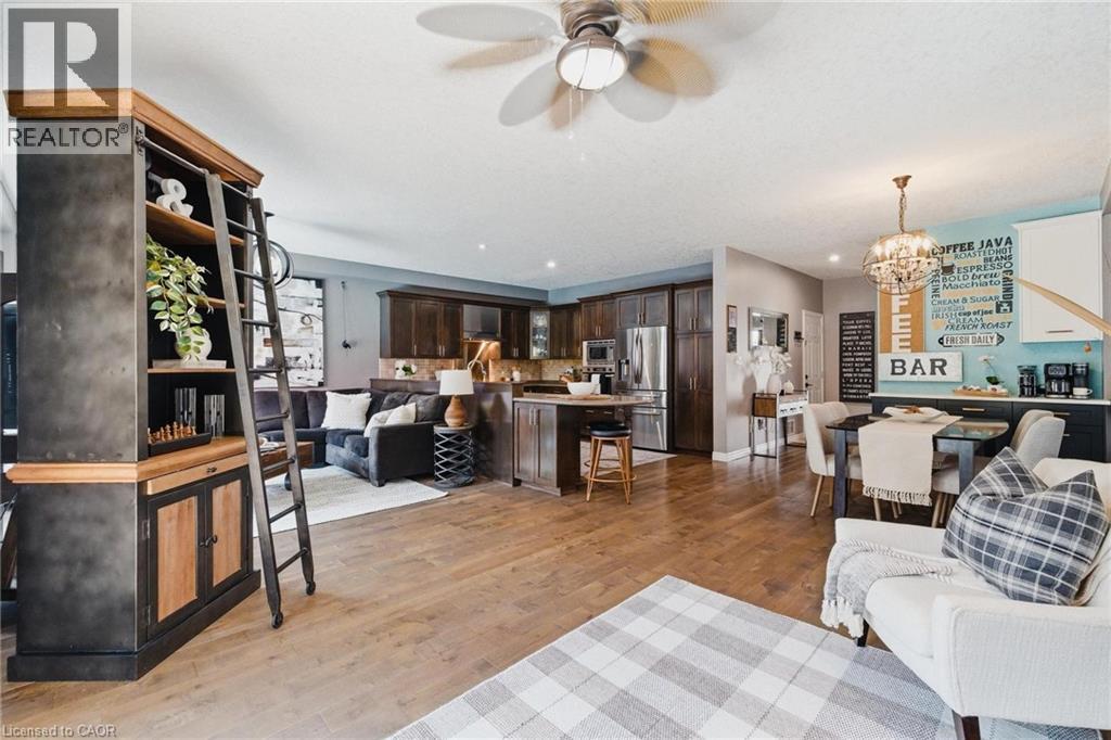 631 WOODLAWN Place - 16