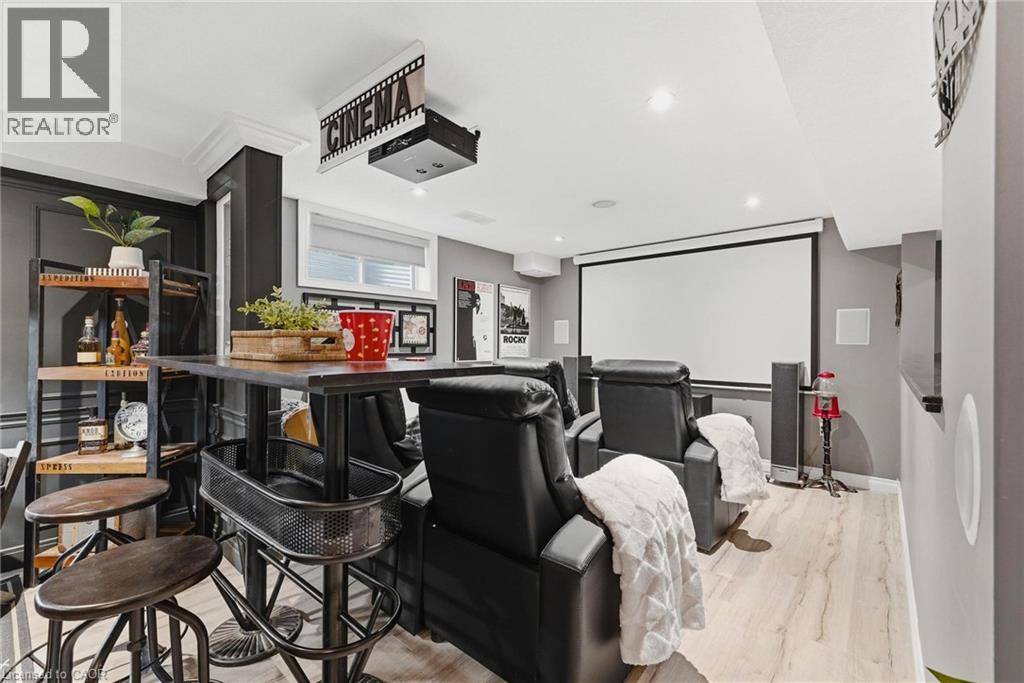 631 WOODLAWN Place - 40