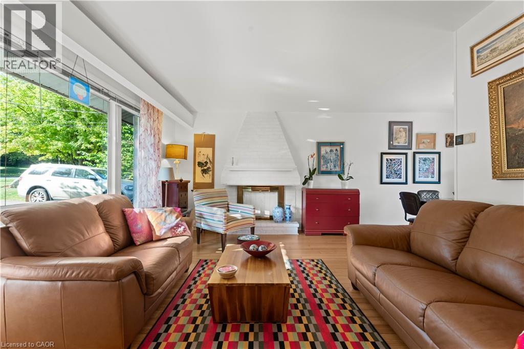 1327 PELHAM Street, Fonthill, Ontario, L0S1E0 — Photo 3