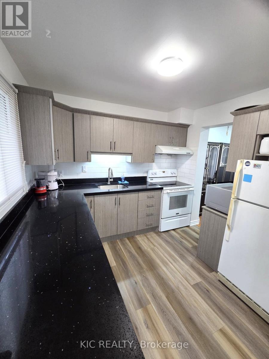 #6 93 HANSEN ROAD N - 12