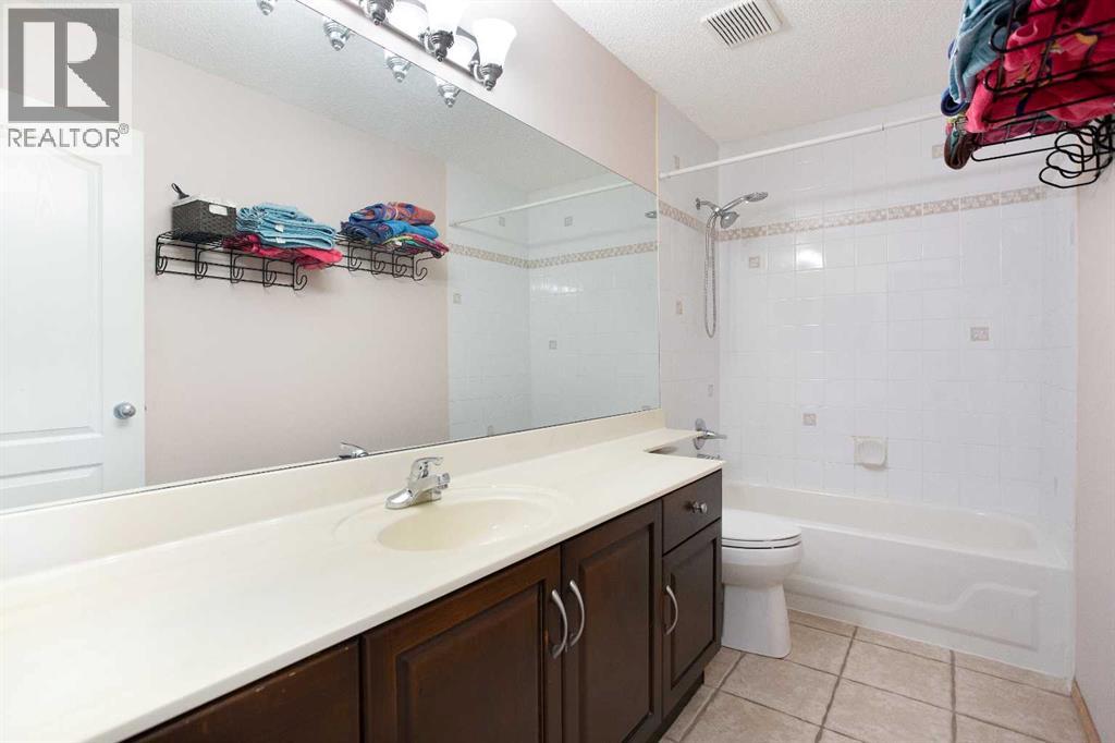 161 Panorama Hills View NW - 23
