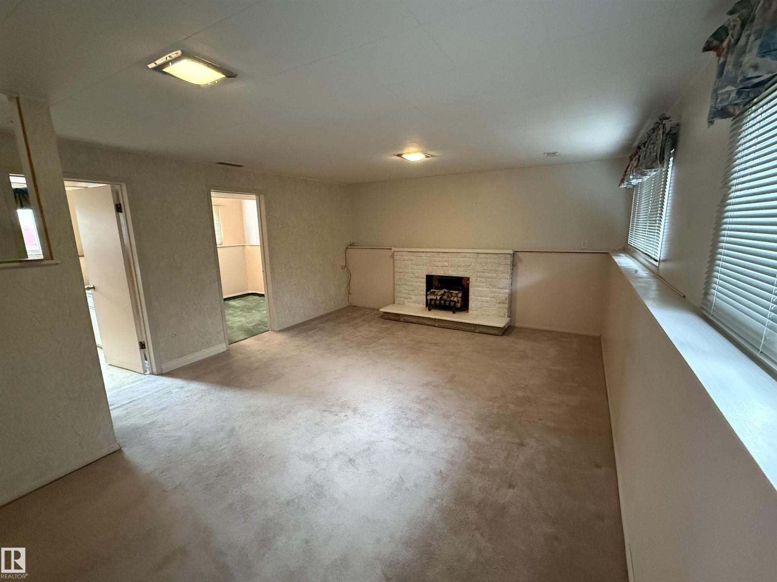 12916 95A ST NW, Edmonton