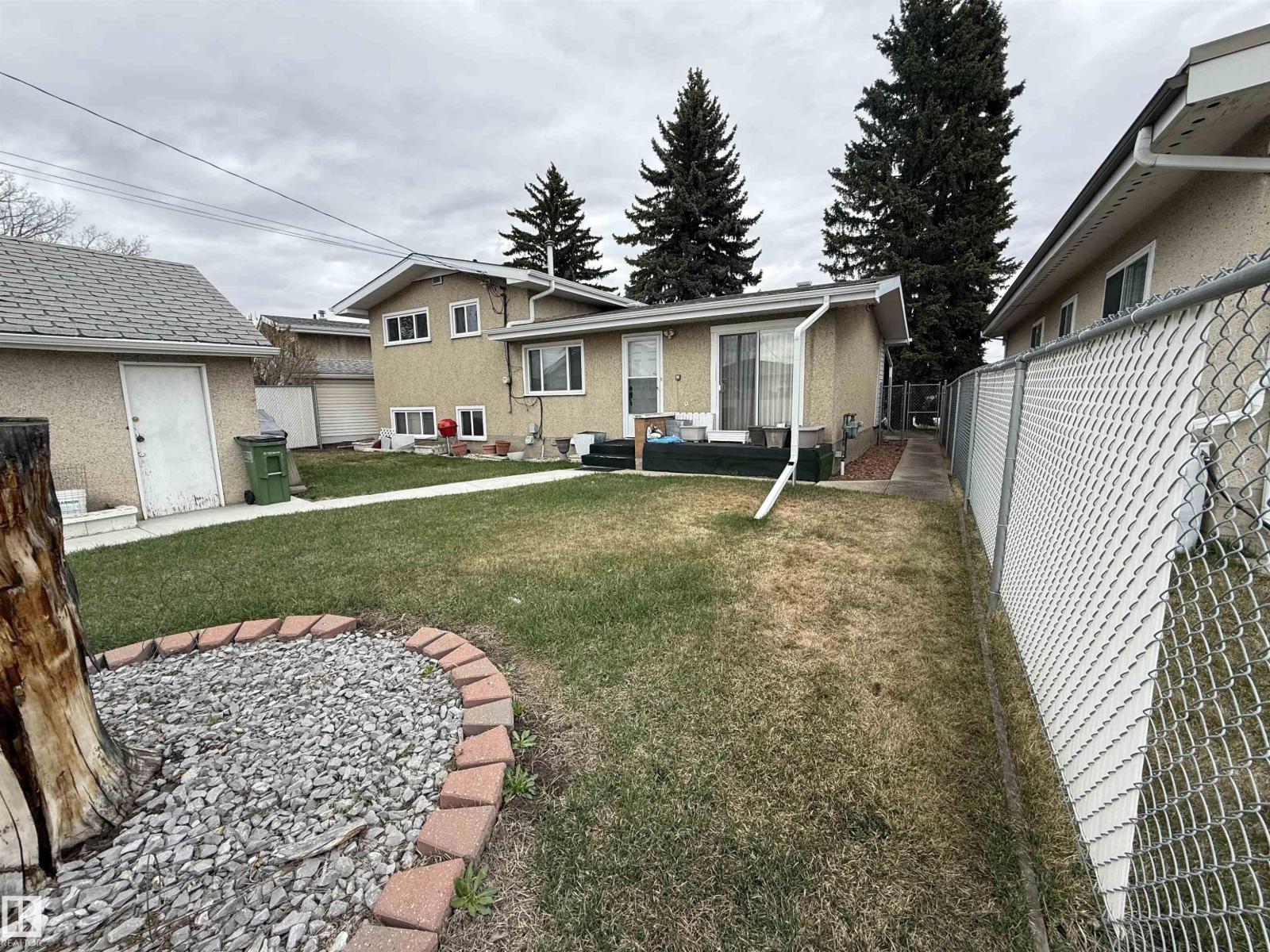 12916 95A ST NW, Edmonton