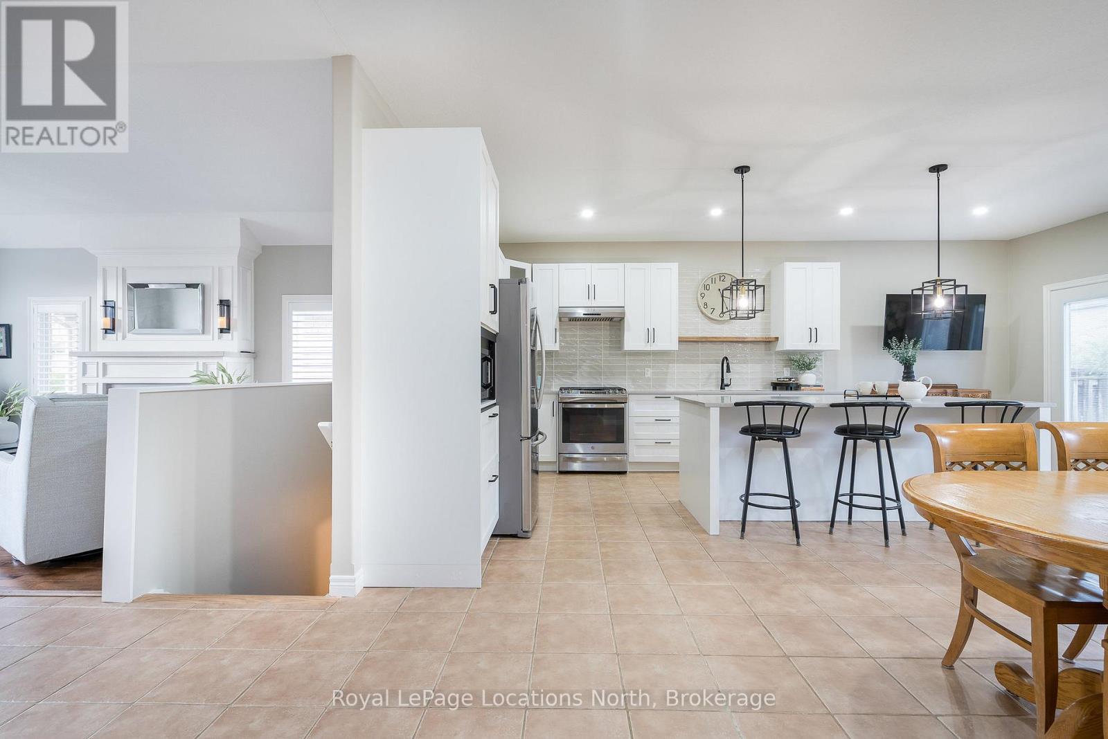 341 HOLDEN STREET - 6