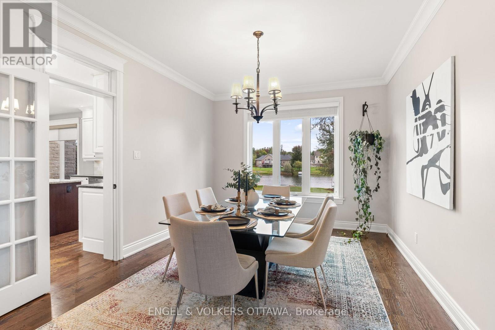 6808 SUNCREST DRIVE - 10