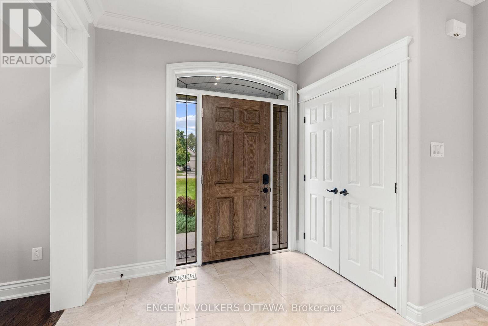 6808 SUNCREST DRIVE - 6