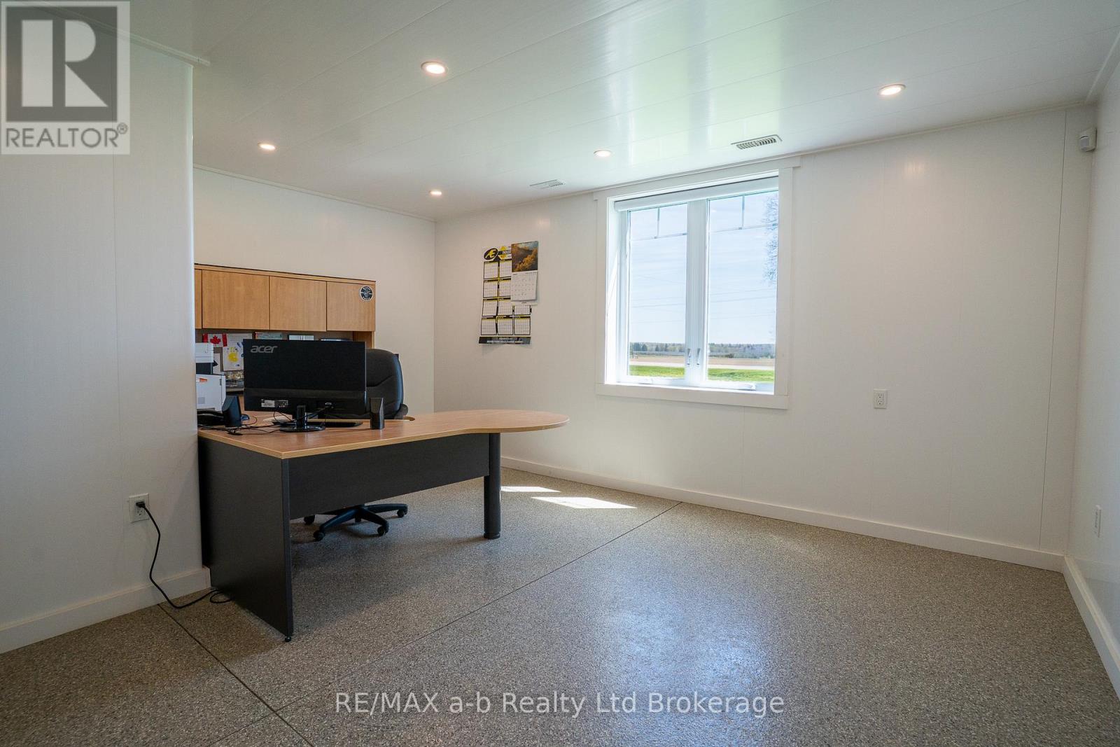 184911 CORNELL ROAD - 14