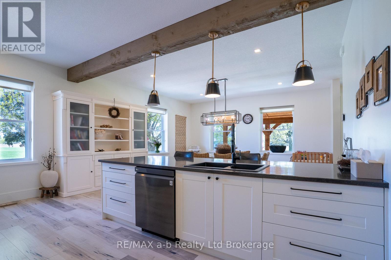 184911 CORNELL ROAD - 19