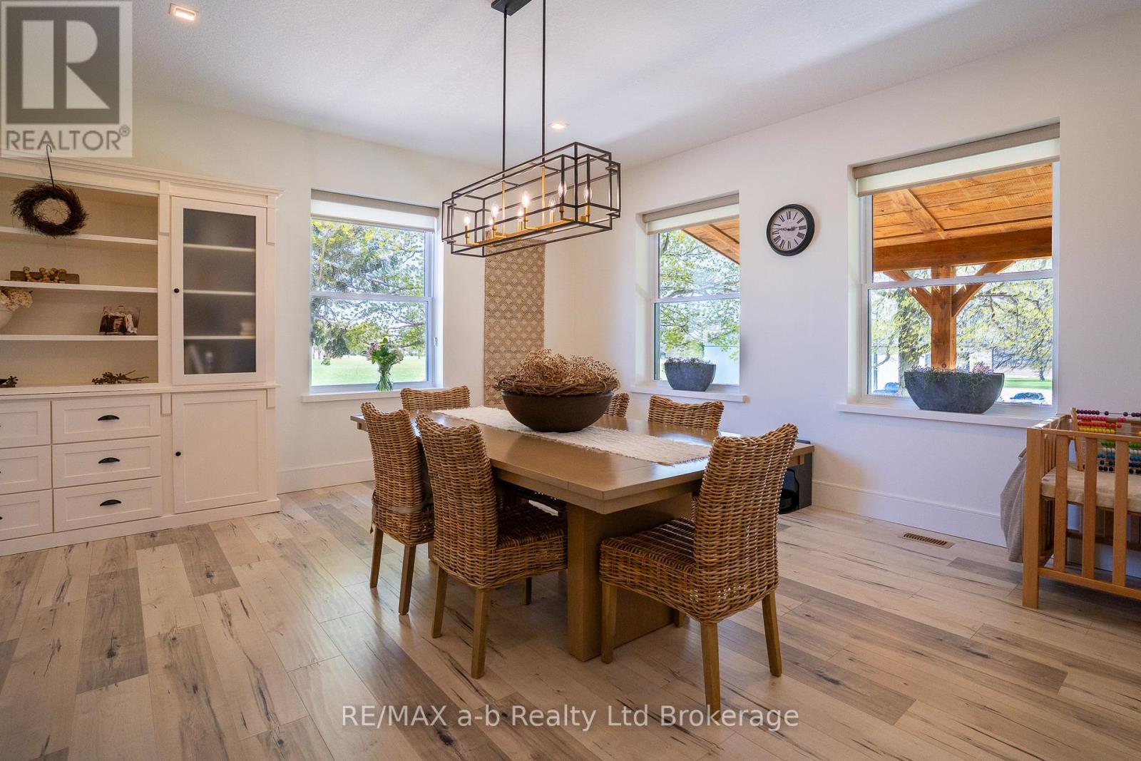 184911 CORNELL ROAD - 20