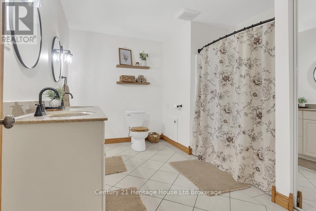1668 PERTH 123 ROAD - 14