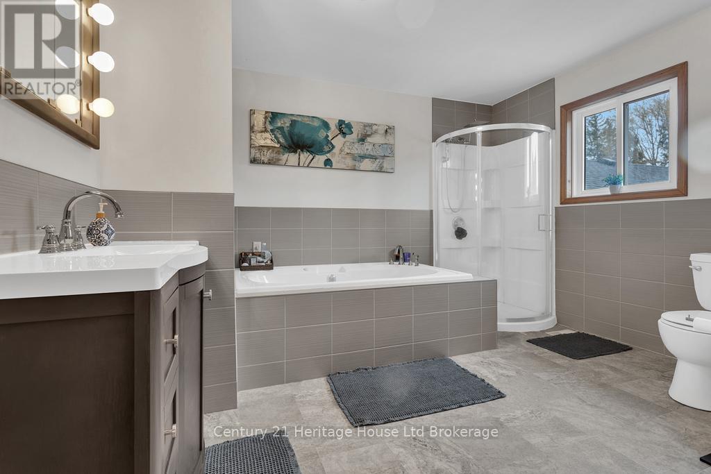 1668 PERTH 123 ROAD - 20