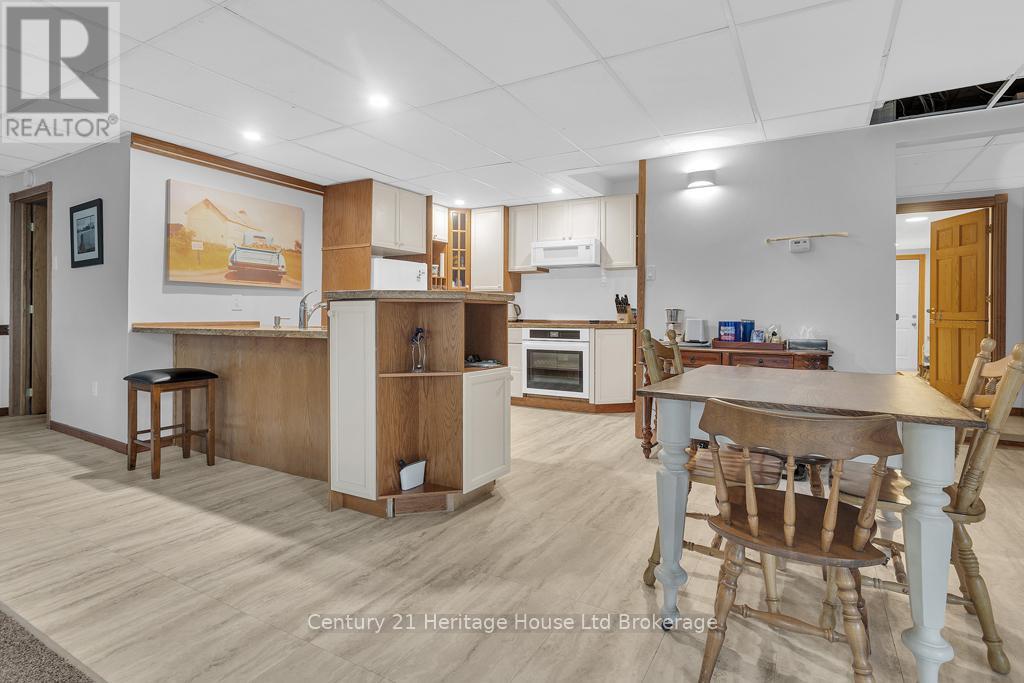 1668 PERTH 123 ROAD - 24