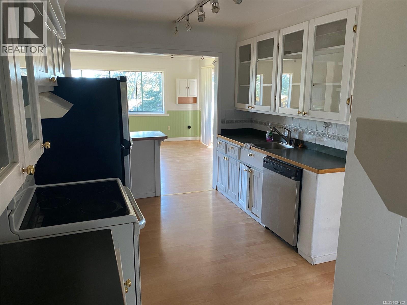 4071 Cedar Hill Rd - 4