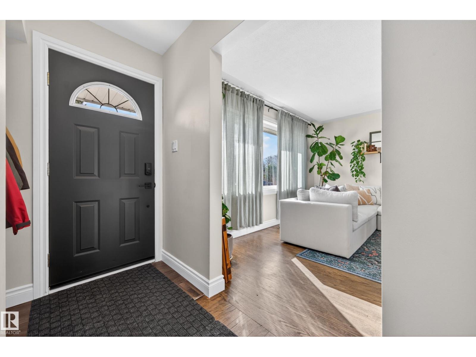 10740 44 ST NW, Edmonton
