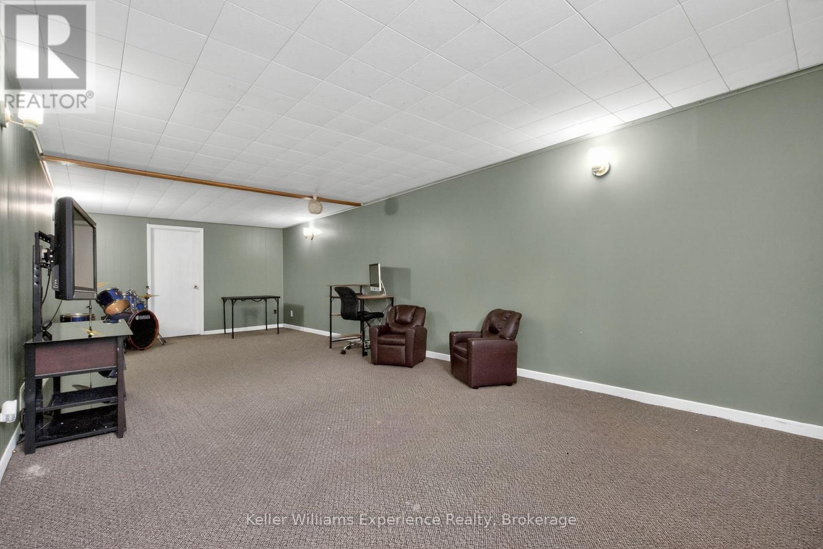 316 HANLY STREET - 11