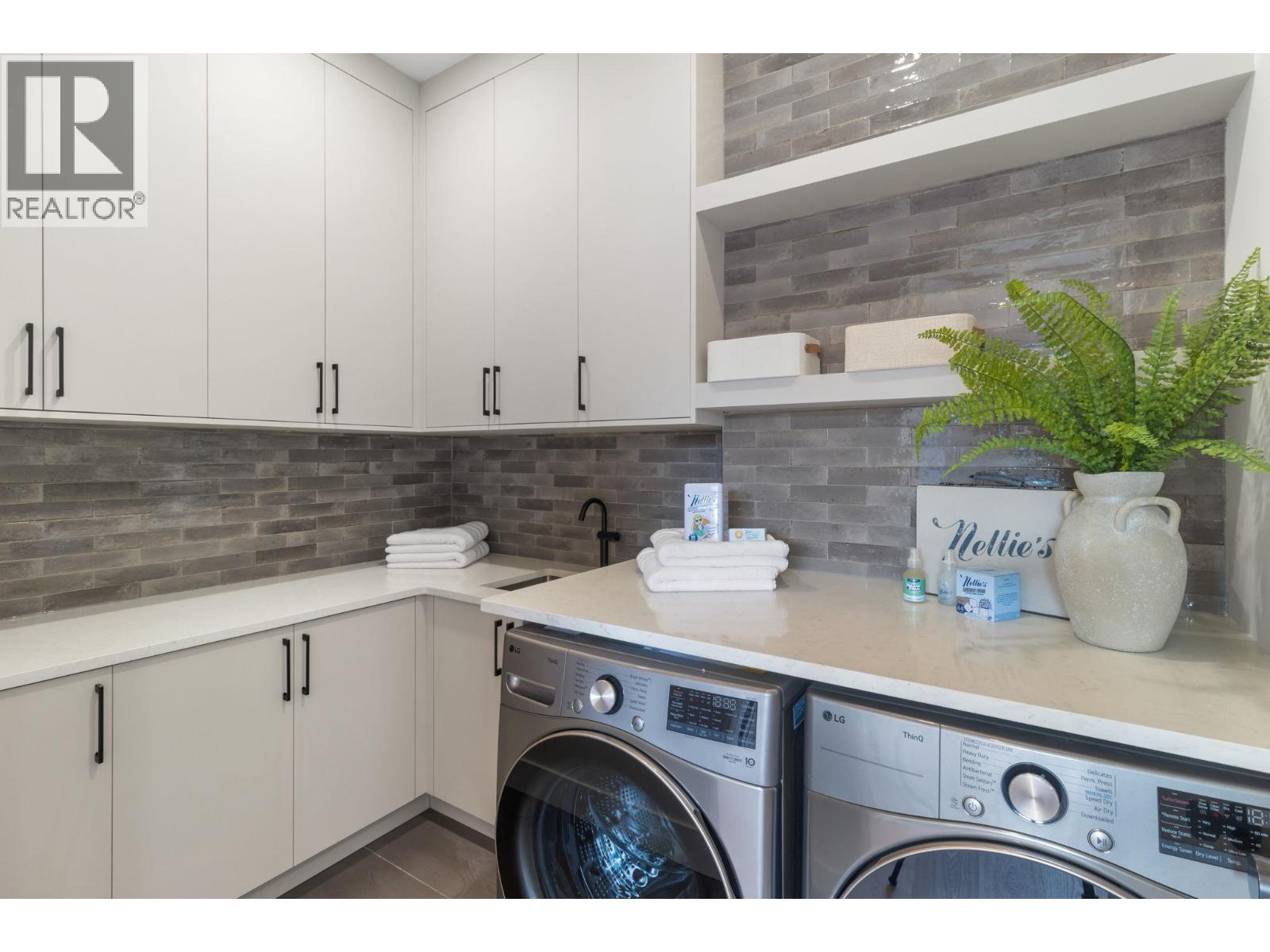  3079 Eagle Bluff Drive, West Kelowna
