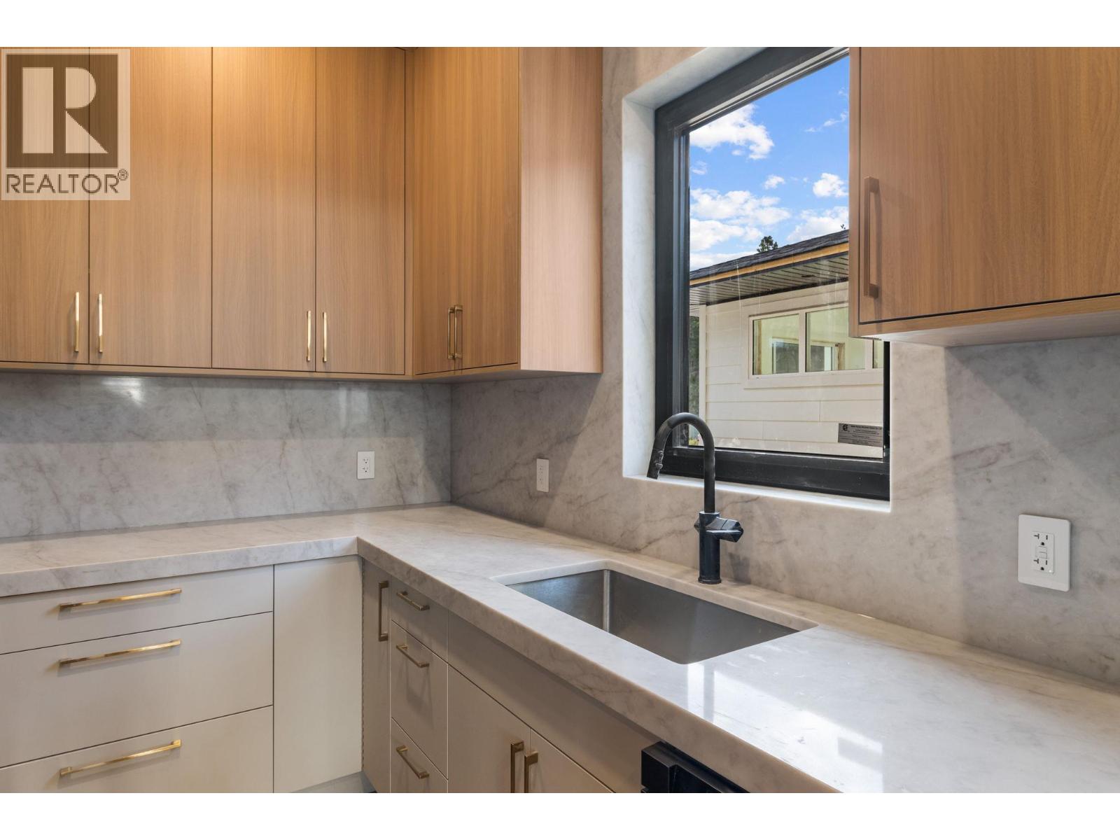  3079 Eagle Bluff Drive, West Kelowna