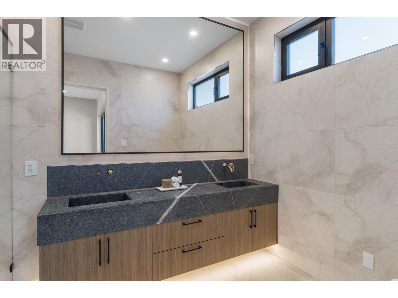  3079 Eagle Bluff Drive, West Kelowna