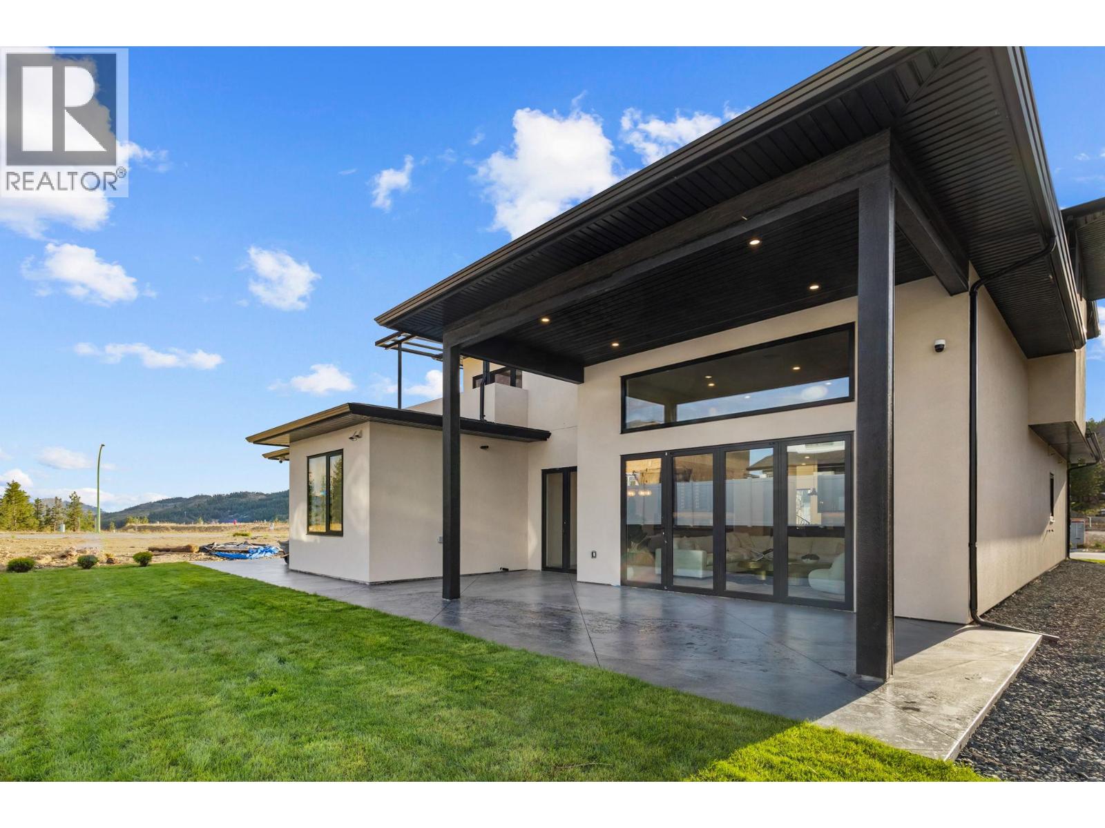  3079 Eagle Bluff Drive, West Kelowna