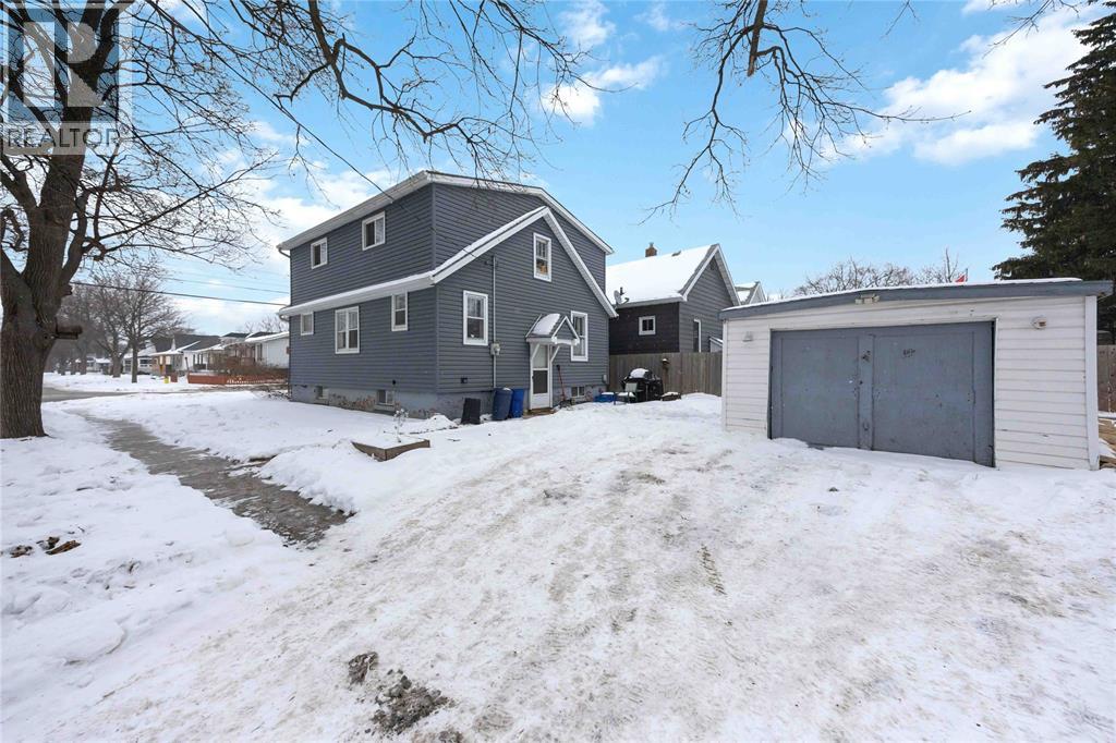 463 CONFEDERATION STREET, Sarnia, Ontario, N7T2B5 — Photo 3
