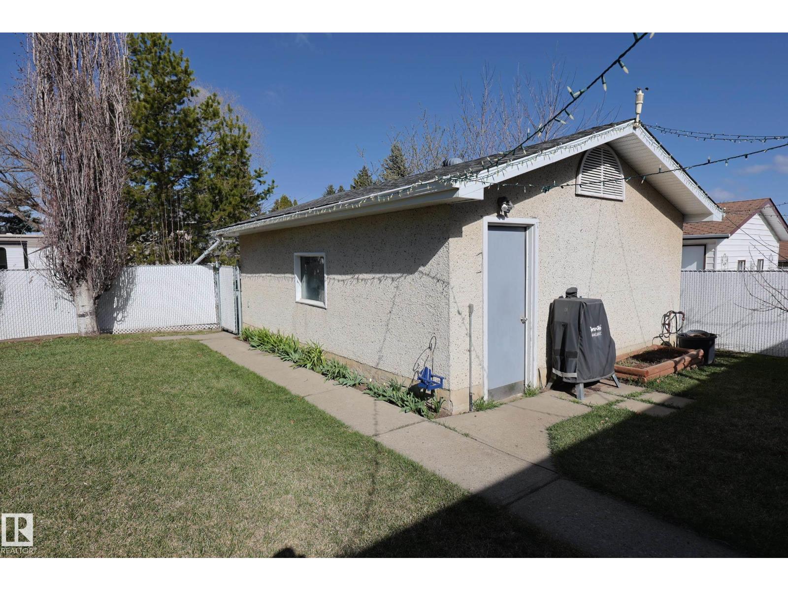 43 BRAMPTON ST, Spruce Grove