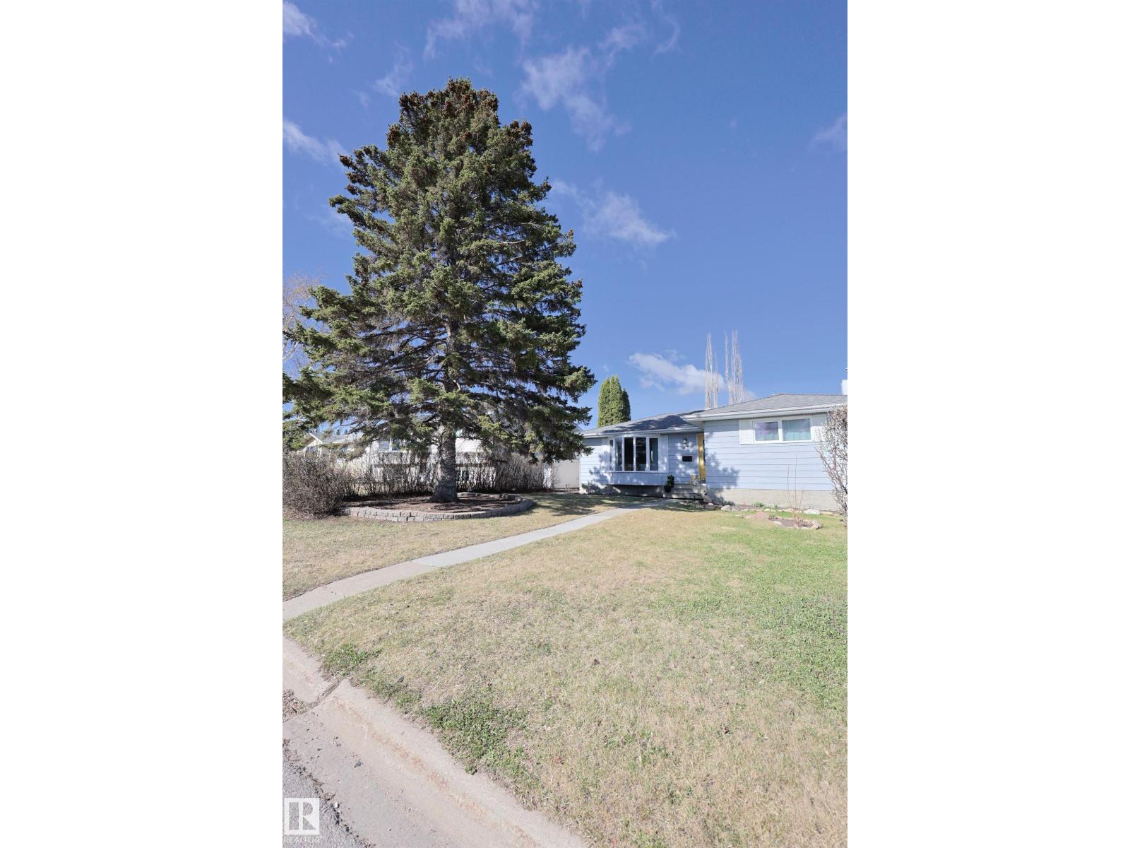 43 BRAMPTON ST, Spruce Grove