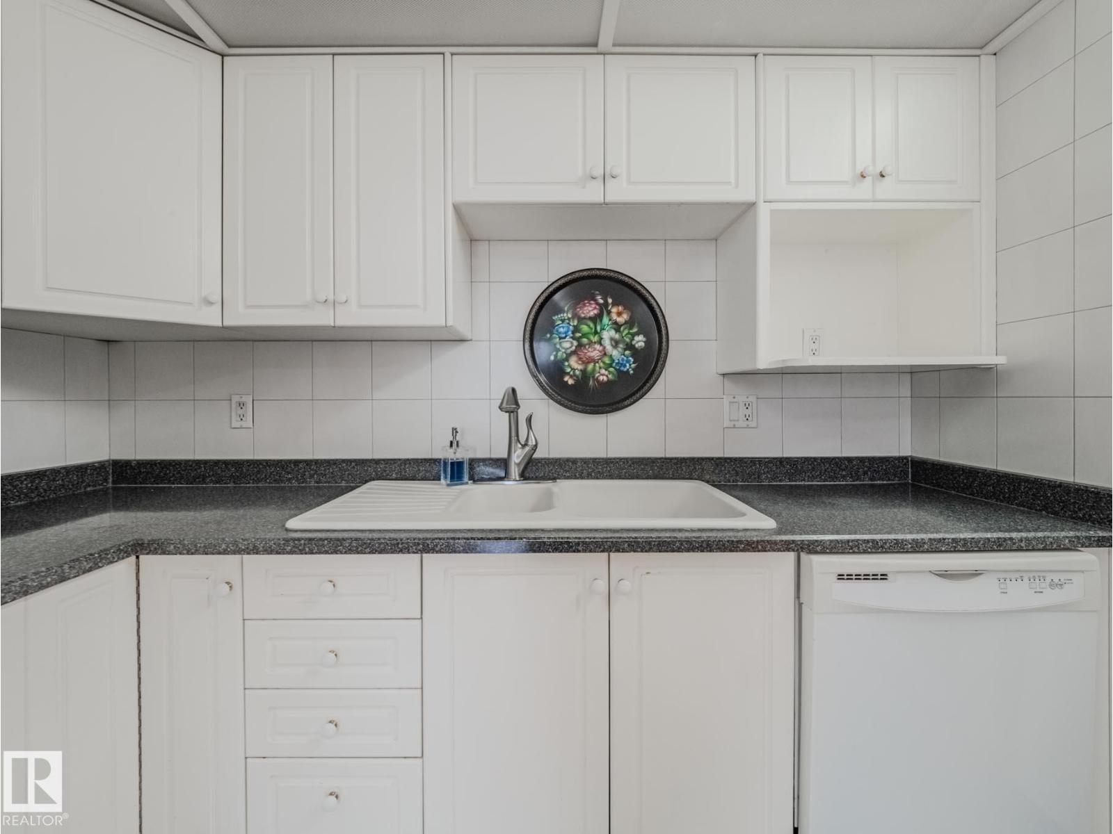 #1403 10160 115 ST NW, Edmonton