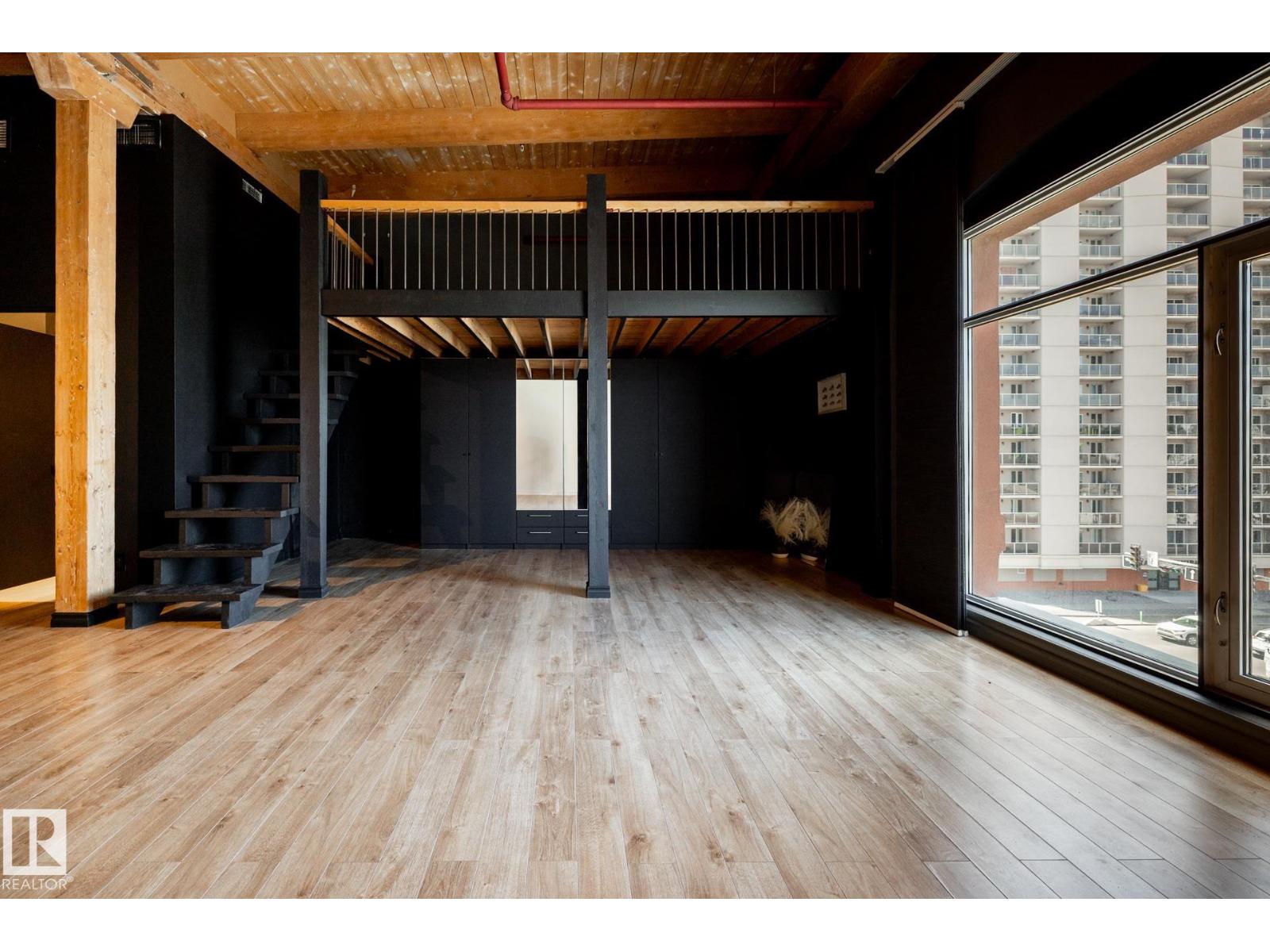 #407 10301 109 ST NW, Edmonton