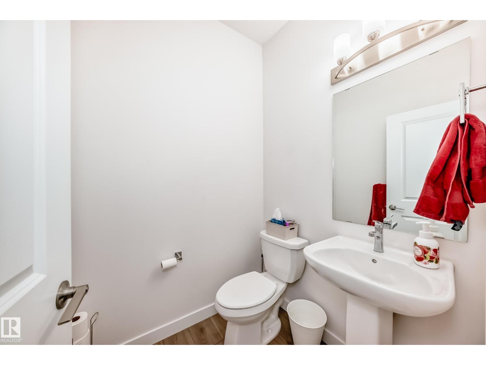 #19 740 DANIELS WY SW, Edmonton