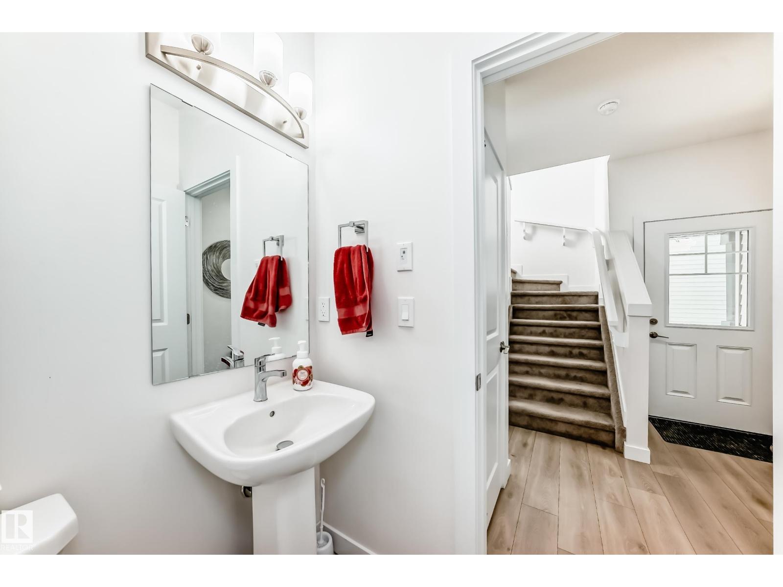 #19 740 DANIELS WY SW, Edmonton
