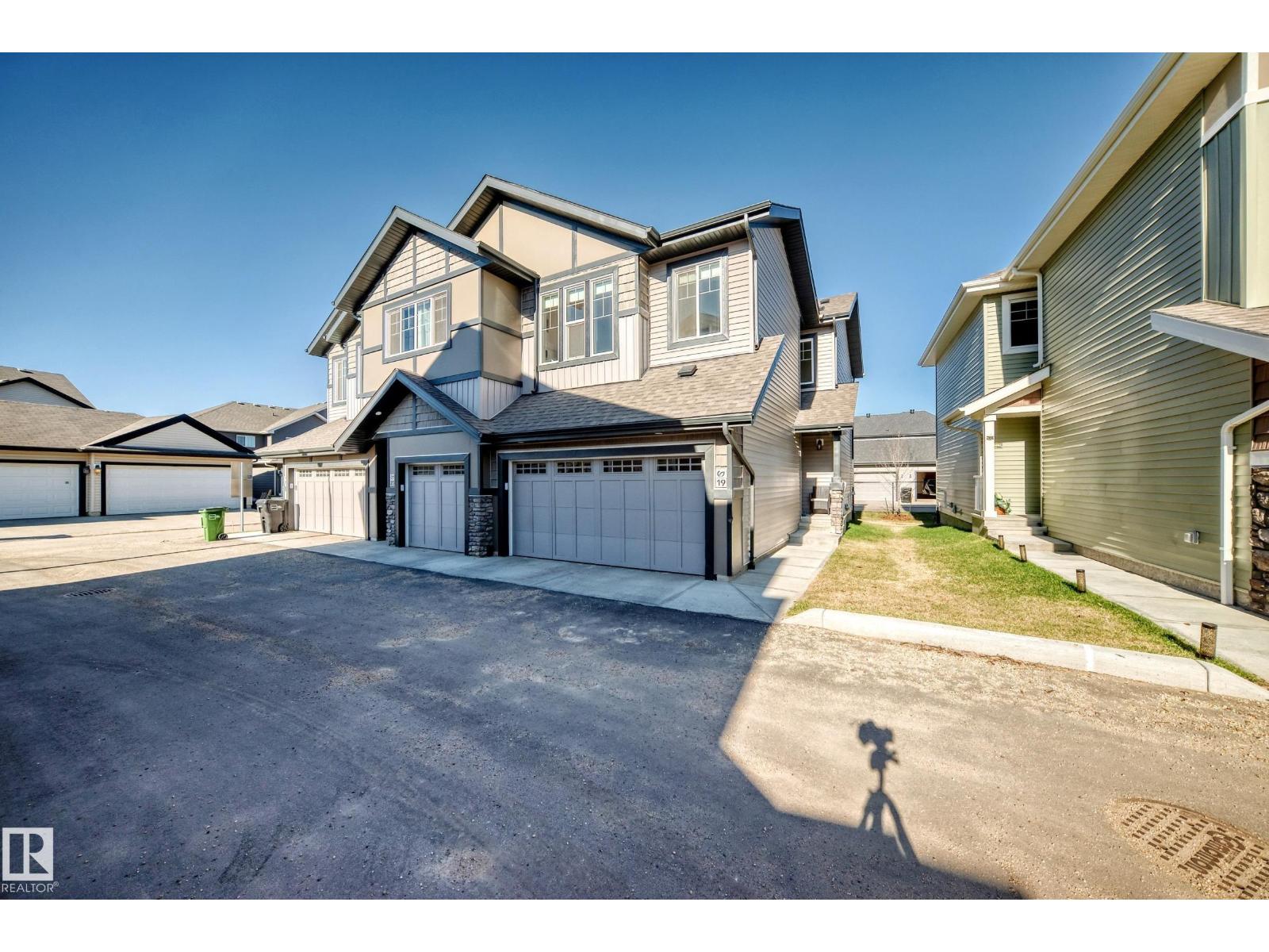 #19 740 DANIELS WY SW, Edmonton