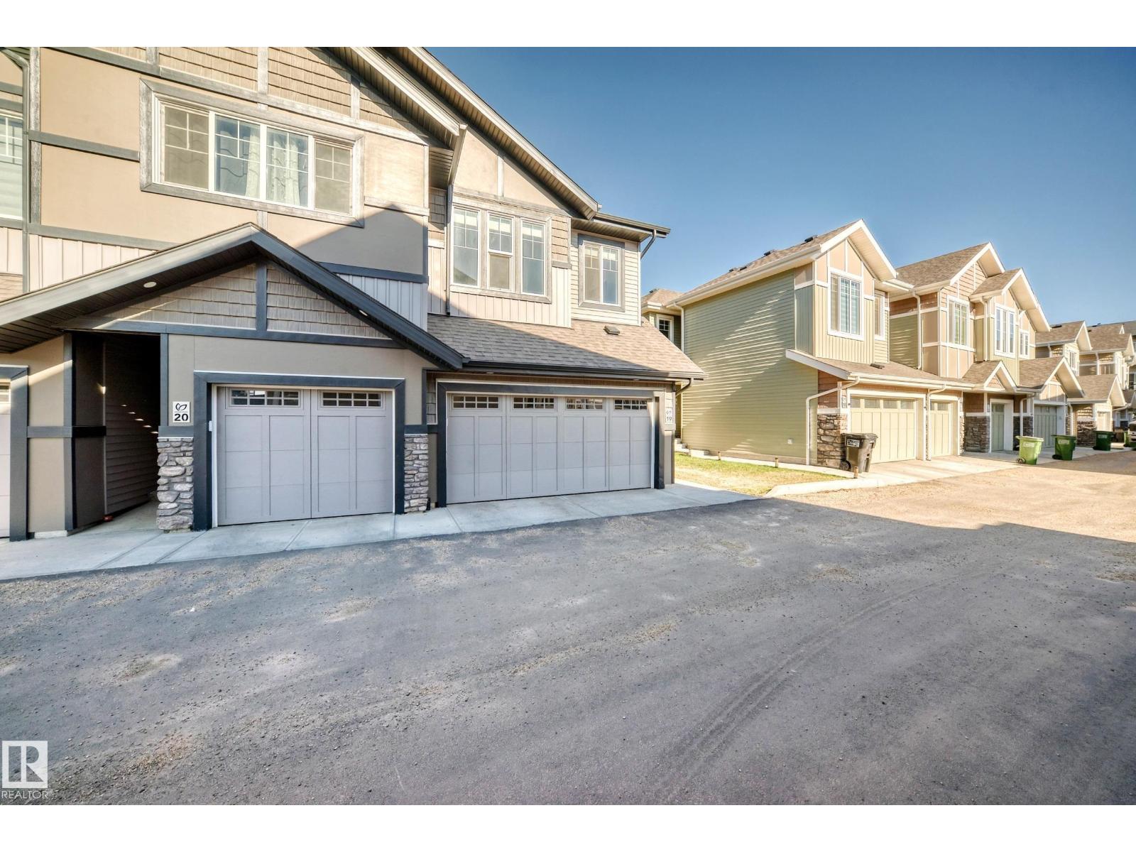 #19 740 DANIELS WY SW, Edmonton