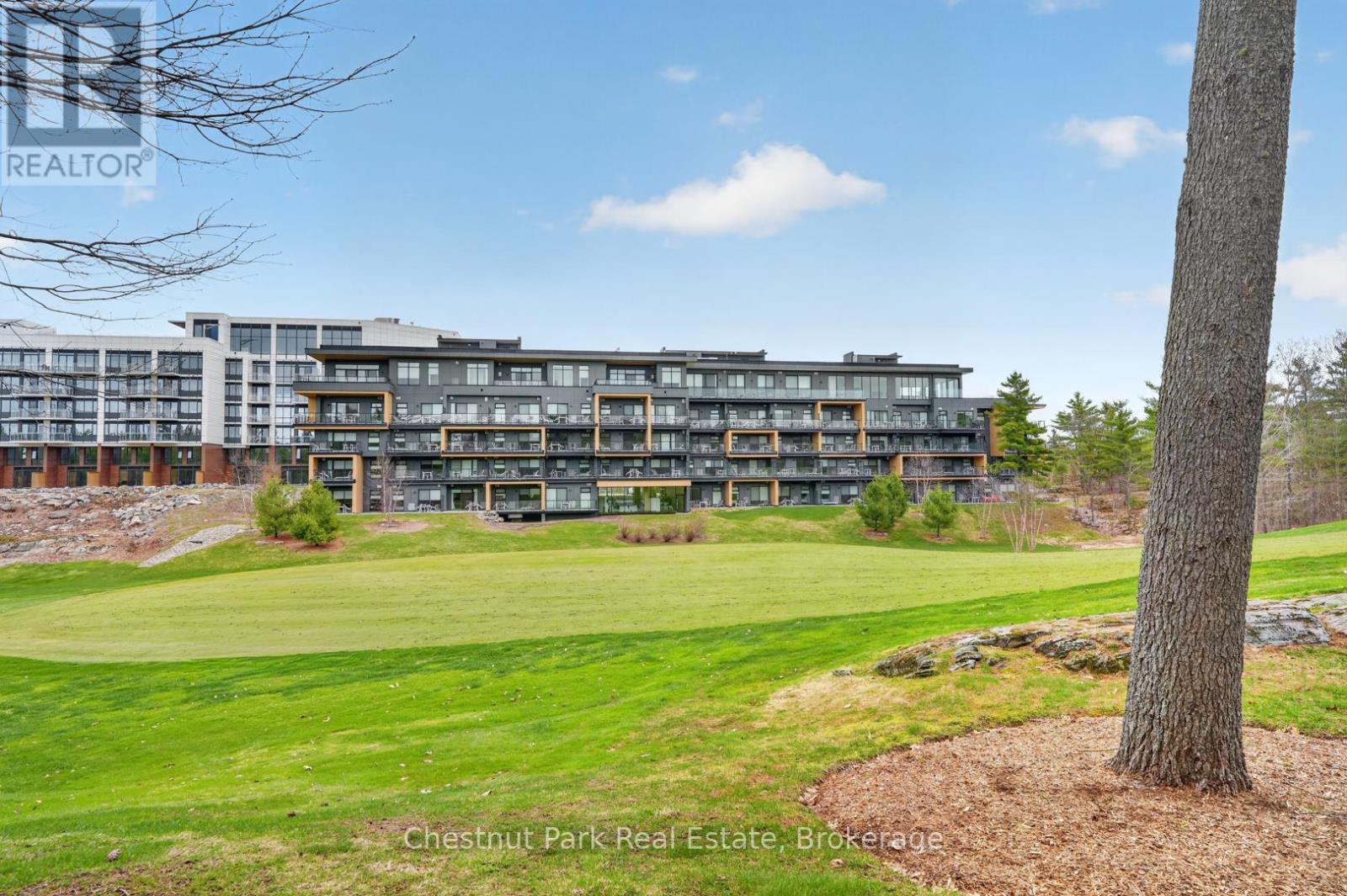 #210 120 CARRICK TRAIL - 3