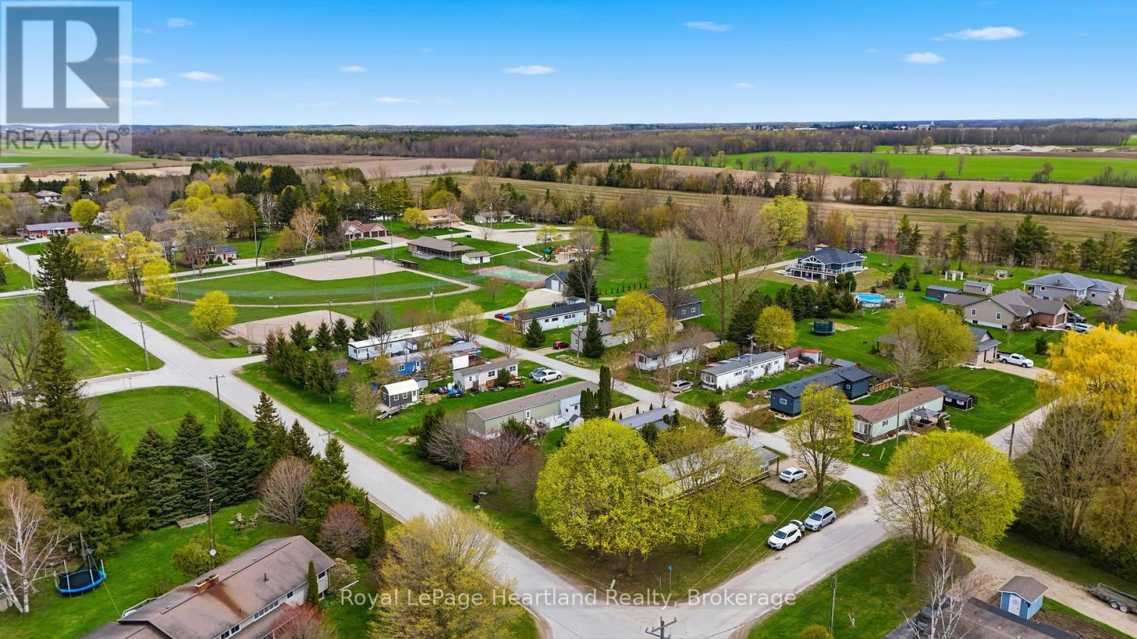 5 TRAILER PARK ROAD - 27