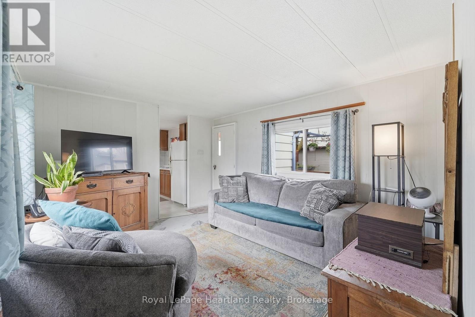 5 TRAILER PARK ROAD - 5