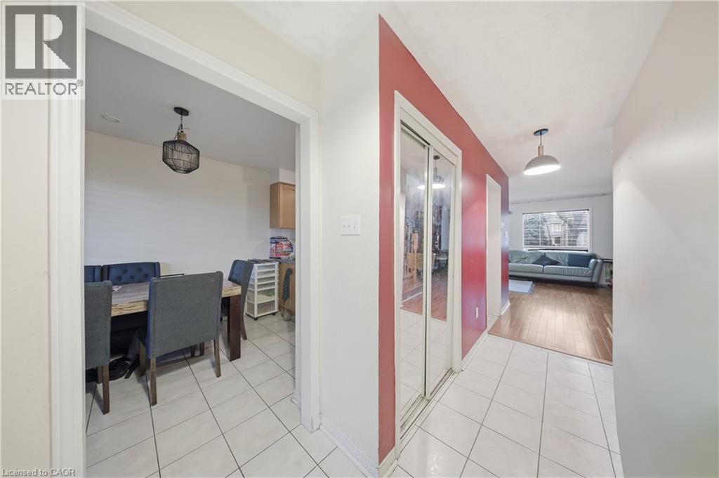 7115 REXWOOD Road Unit# 65, Mississauga, Ontario, L4T4L4 — Photo 5