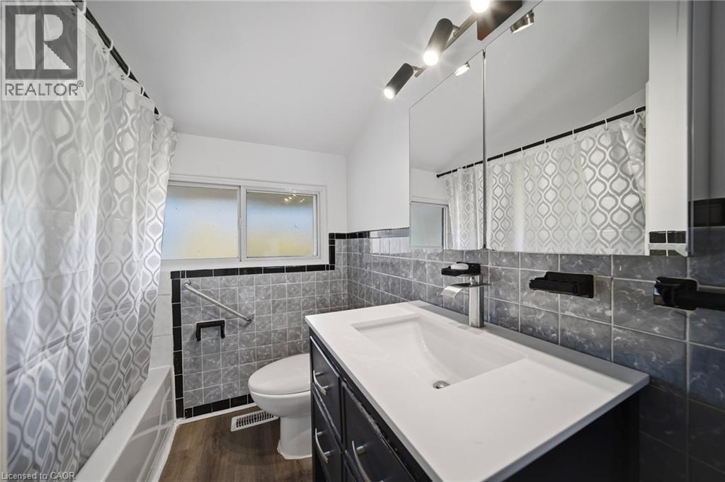 471 SEABOURNE Drive, Oakville, Ontario, L6L4E9 — Photo 26