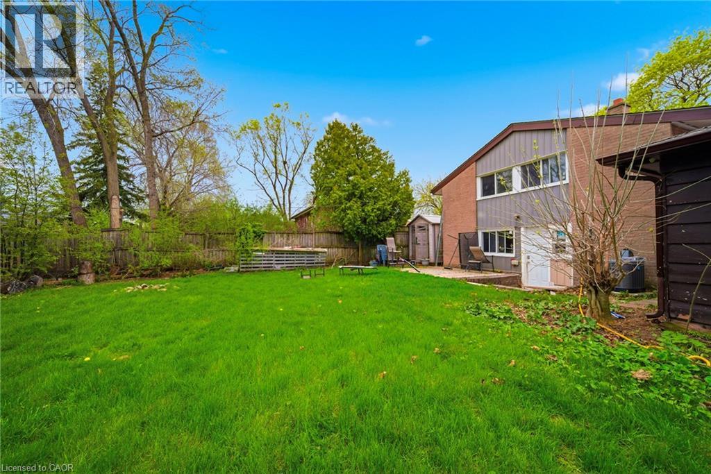 471 SEABOURNE Drive, Oakville, Ontario, L6L4E9 — Photo 27